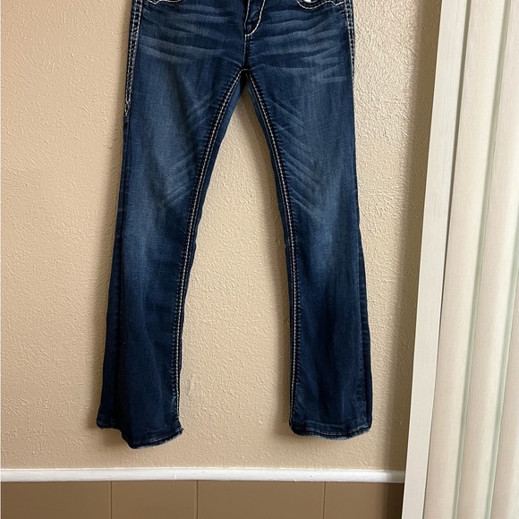 SOLD Rock Revival jeans - Picture 2 of 5